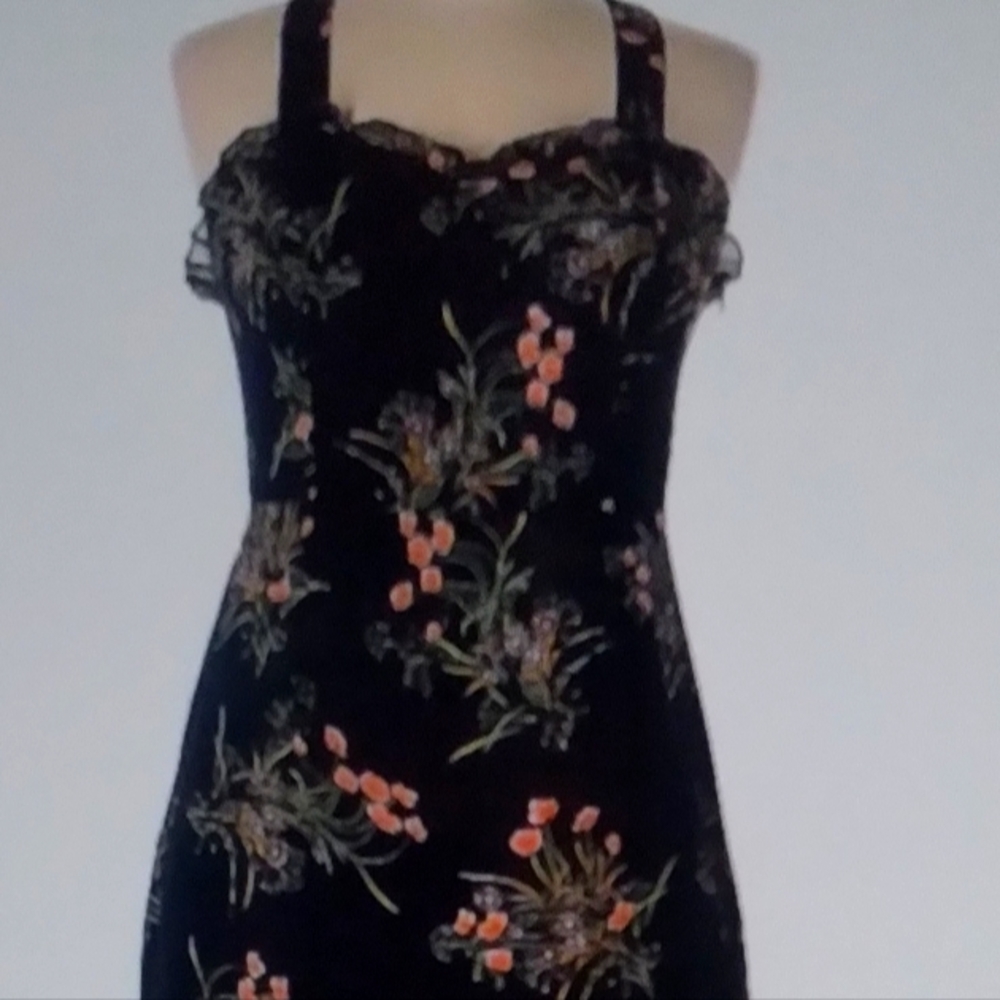 BLACK BOHO MIDI SWEETHEART FLORAL DRESS